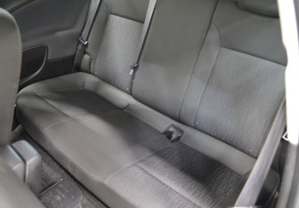 Подержанный автомобиль Opel Astra Hatchback 2014 года (11 фото)