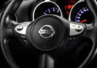 Подержанный автомобиль Nissan Juke 2012 года (11 фото)
