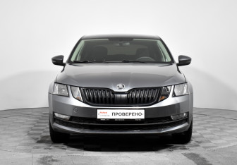 Подержанный автомобиль Skoda Octavia Liftback 2020 года (2 фото)