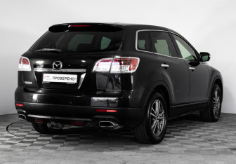 Подержанный автомобиль Mazda CX-9 2008 года (5 фото)