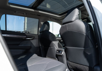 Новый Toyota Highlander 2026 (15 фото)