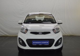 Подержанный автомобиль Kia Picanto 2014 года (2 фото)