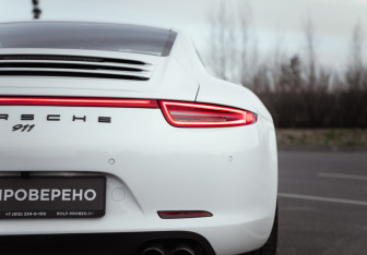 Подержанный автомобиль Porsche 911 Coupe 2013 года (16 фото)