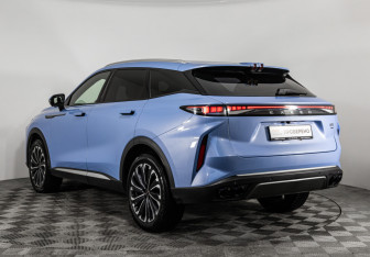 Подержанный автомобиль Exeed RX 2023 года (7 фото)