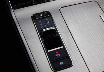 Подержанный автомобиль Exeed TXL 2022 года (22 фото)