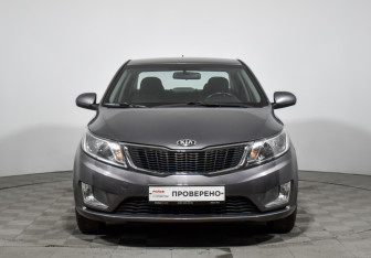 Подержанный автомобиль Kia Rio Sedan 2015 года (2 фото)