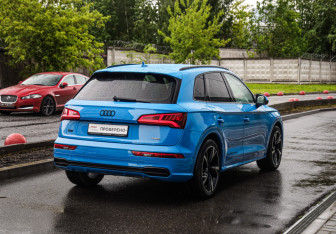 Подержанный автомобиль Audi Q5 2019 года (6 фото)