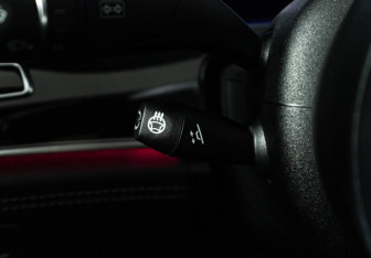 Подержанный автомобиль Mercedes-Benz AMG GT Liftback 2020 года (18 фото)