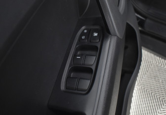 Подержанный автомобиль Hyundai Creta 2016 года (16 фото)