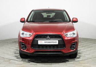Подержанный автомобиль Mitsubishi ASX 2014 года (2 фото)