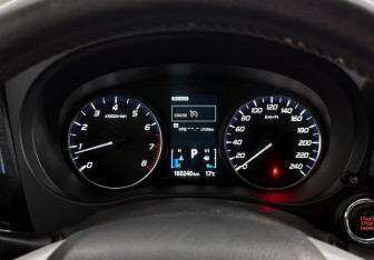 Подержанный автомобиль Mitsubishi Outlander 2013 года (18 фото)