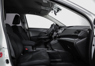Подержанный автомобиль Honda CR-V 2015 года (29 фото)