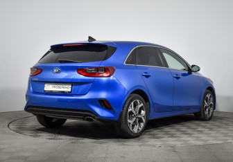 Подержанный автомобиль Kia Ceed Hatchback 2019 года (5 фото)