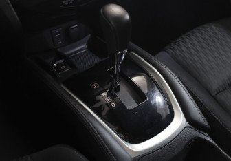 Подержанный автомобиль Nissan X-Trail 2019 года (15 фото)