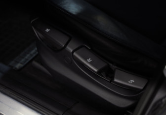 Подержанный автомобиль BMW X3 2010 года (19 фото)
