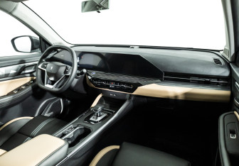Подержанный автомобиль LIVAN X6PRO 2023 года (9 фото)
