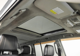 Подержанный автомобиль Mitsubishi Pajero 2011 года (21 фото)