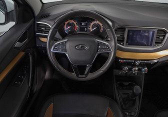 Подержанный автомобиль LADA (ВАЗ) Vesta Sedan 2023 года (13 фото)