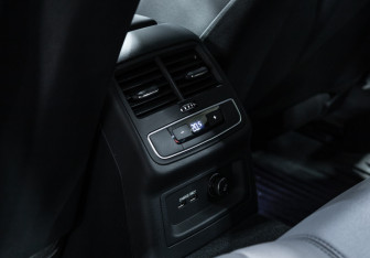 Подержанный автомобиль Audi A4 allroad 2020 года (14 фото)