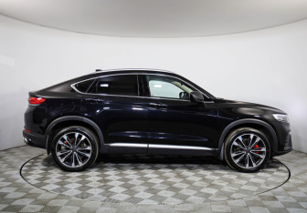 Подержанный автомобиль Geely Tugella 2021 года (4 фото)