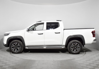 Подержанный автомобиль Changan Hunter Plus 2024 года (8 фото)