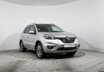 Подержанный автомобиль Renault Koleos 2014 года (3 фото)