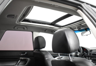 Подержанный автомобиль Subaru Outback Wagon 2007 года (19 фото)