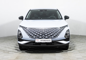 Подержанный автомобиль Omoda C5 2023 года (2 фото)