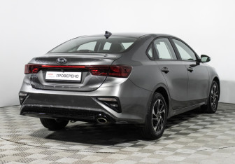 Подержанный автомобиль Kia Cerato Sedan 2020 года (5 фото)