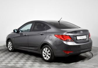 Подержанный автомобиль Hyundai Solaris Sedan 2016 года (7 фото)