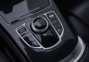 Подержанный автомобиль Mercedes-Benz GLC Coupe 2015 года (21 фото)