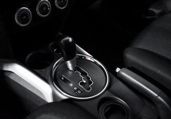 Подержанный автомобиль Mitsubishi ASX 2011 года (11 фото)