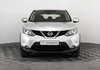 Подержанный автомобиль Nissan Qashqai 2018 года (3 фото)