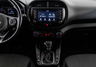 Подержанный автомобиль Kia Soul 2020 года (15 фото)