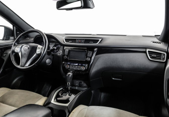 Подержанный автомобиль Nissan Qashqai 2016 года (9 фото)