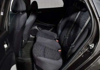 Подержанный автомобиль Hyundai Solaris Sedan 2015 года (11 фото)