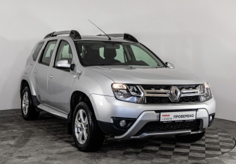 Подержанный автомобиль Renault Duster 2016 года (3 фото)