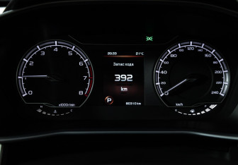 Подержанный автомобиль Geely Coolray 2022 года (12 фото)