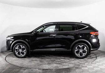 Подержанный автомобиль Haval F7 2022 года (9 фото)