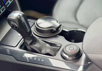 Подержанный автомобиль Ford Explorer 2019 года (22 фото)