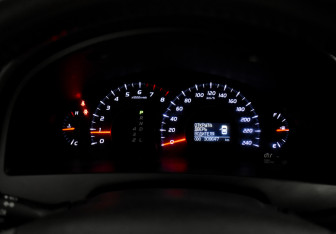 Подержанный автомобиль Toyota Camry Sedan 2009 года (18 фото)