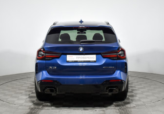 Подержанный автомобиль BMW X3 2023 года (6 фото)