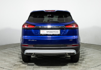 Подержанный автомобиль Geely Atlas Pro 2022 года (6 фото)