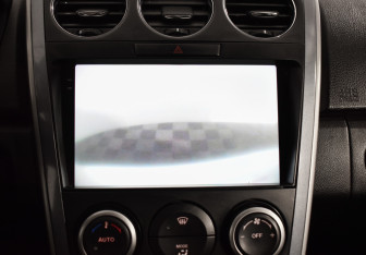 Подержанный автомобиль Mazda CX-7 2011 года (3 фото)