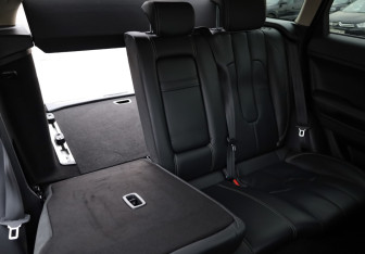 Подержанный автомобиль Land Rover Range Rover Evoque 2012 года (27 фото)