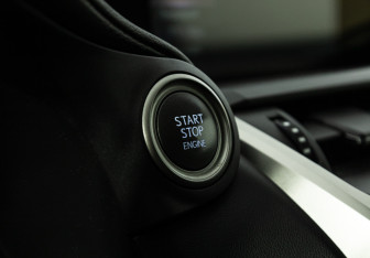 Подержанный автомобиль Lexus NX 2018 года (17 фото)