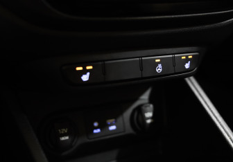 Подержанный автомобиль Hyundai Solaris Sedan 2017 года (15 фото)