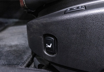 Подержанный автомобиль Nissan GT-R 2011 года (19 фото)