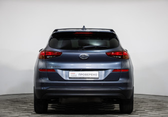Подержанный автомобиль Hyundai Tucson 2019 года (6 фото)