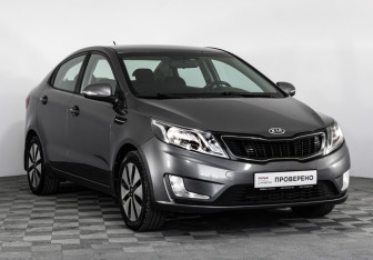 Подержанный автомобиль Kia Rio Sedan 2012 года (3 фото)
